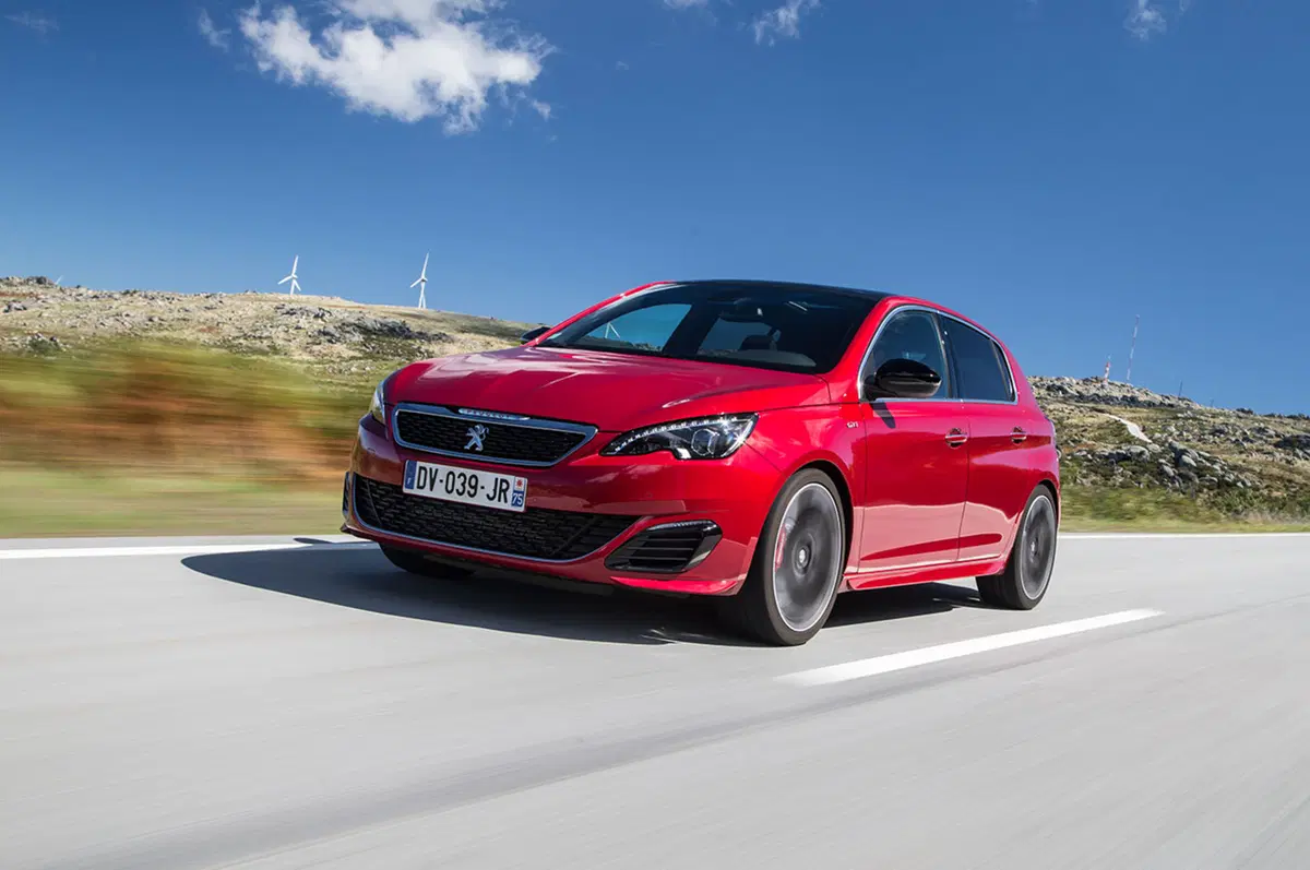 Peugeot 308 GTI by Peugeot Sport (18)