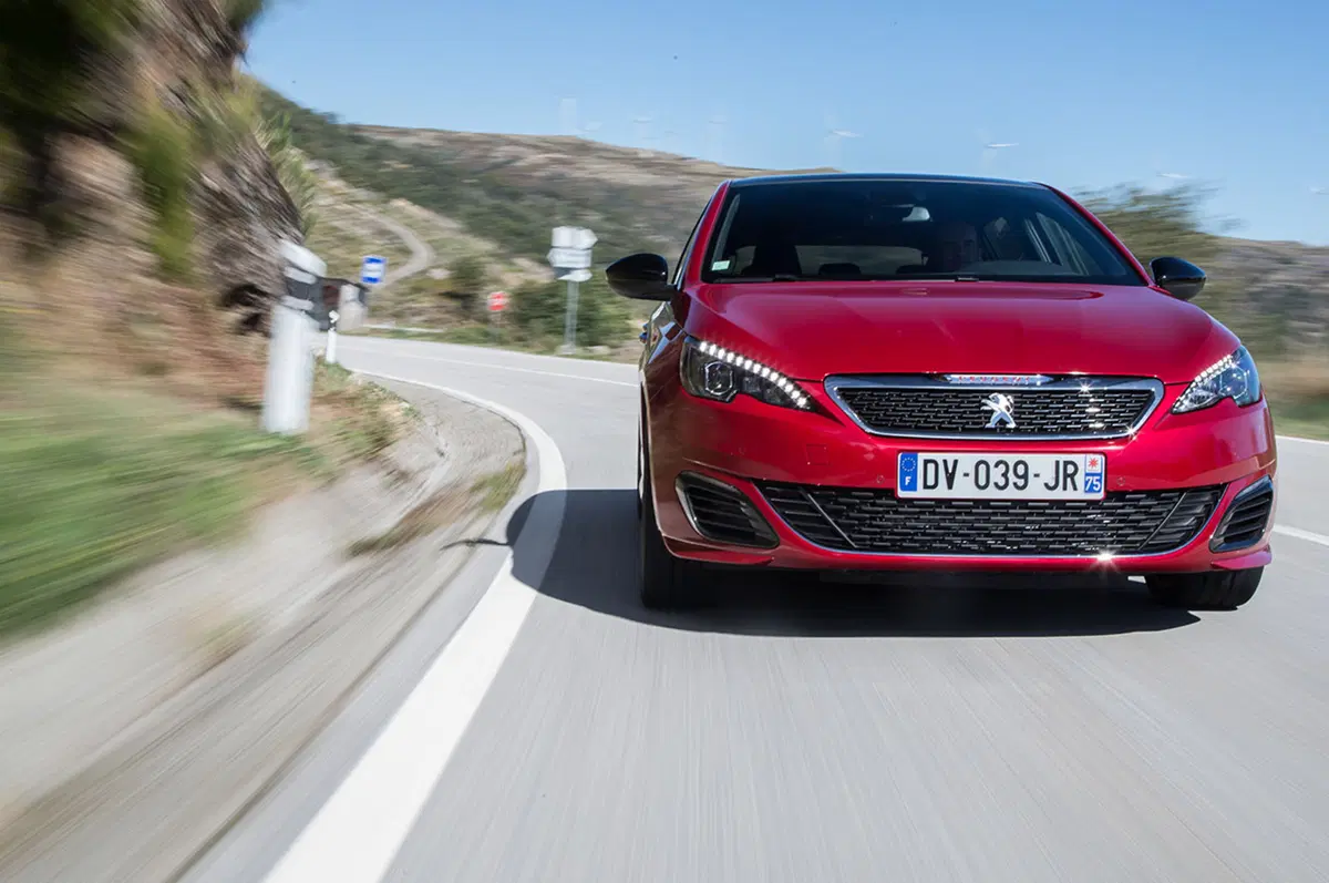 Peugeot 308 GTI by Peugeot Sport (20)