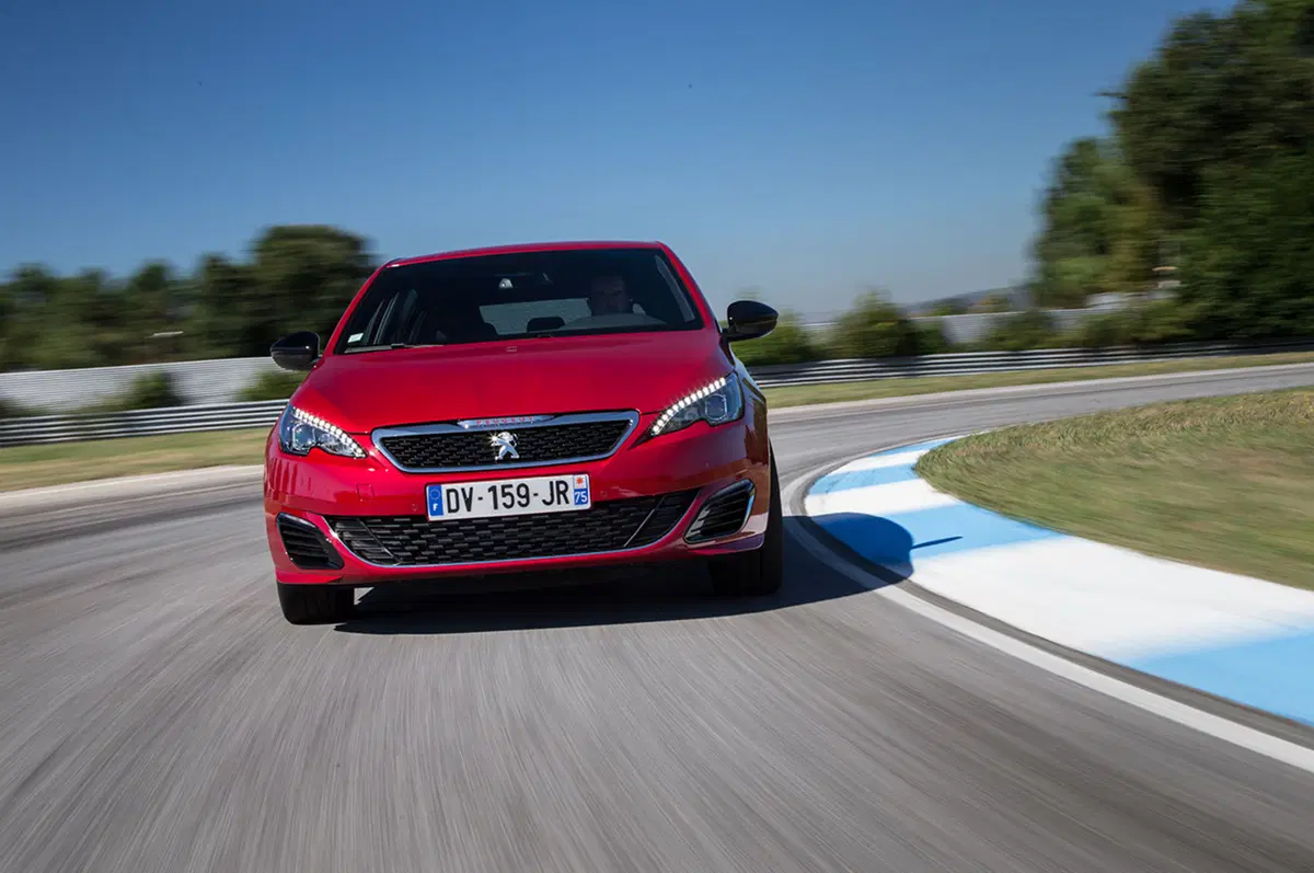 Peugeot 308 GTI by Peugeot Sport (46)
