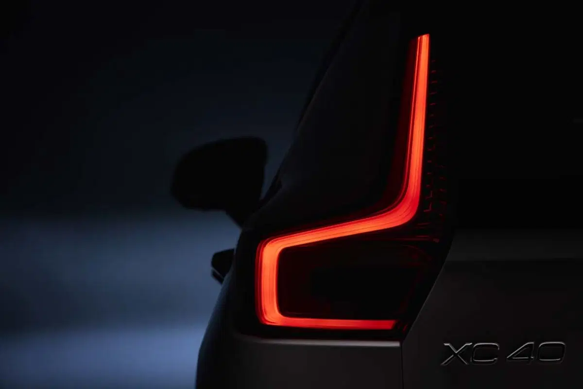 Volvo XC40, sfida le tedesche con la guida semi autonoma e tanta qualità costruttiva (23)