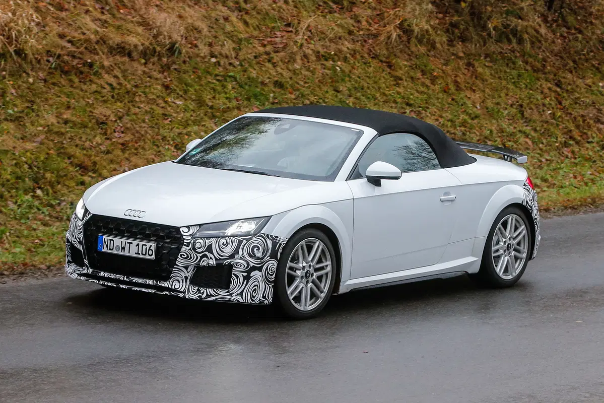 Audi TT, ecco il facelift dell'ultima generazione (2)