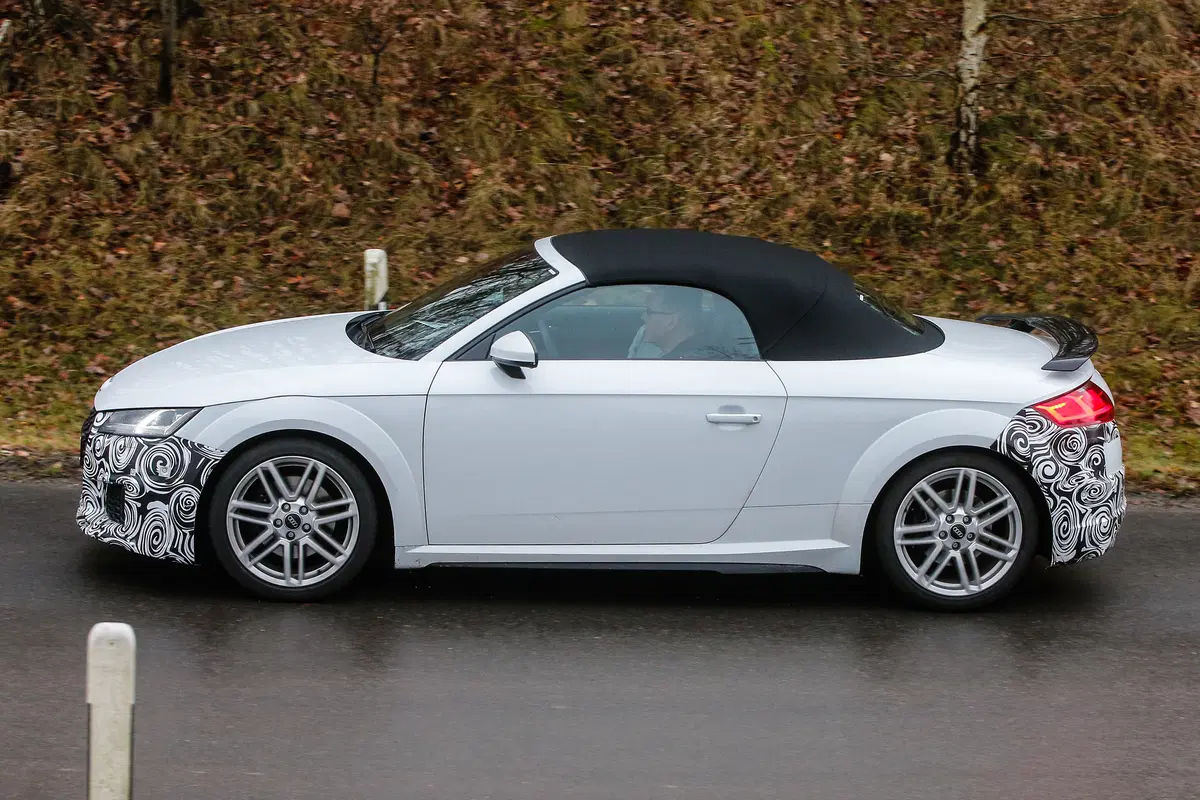 Audi TT, ecco il facelift dell'ultima generazione (7)