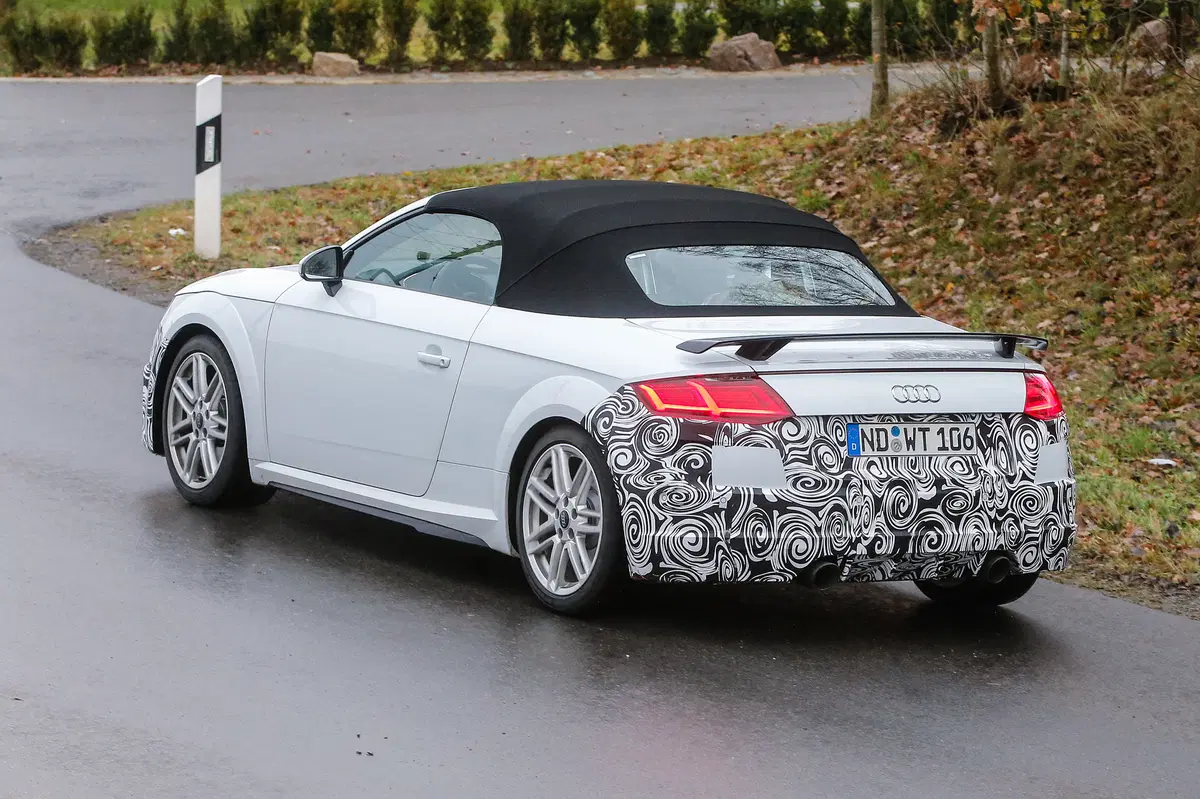 Audi TT, ecco il facelift dell'ultima generazione (12)