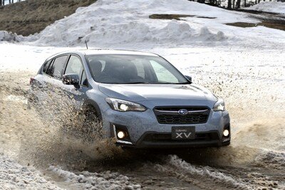 Nuova Subaru XV | Sicura, tenace, divertente sulla neve di Riga [Video]