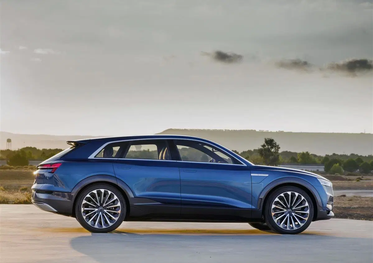 Enel insieme a VW Italia: per i servizi ricarica inclusi con Audi e-tron