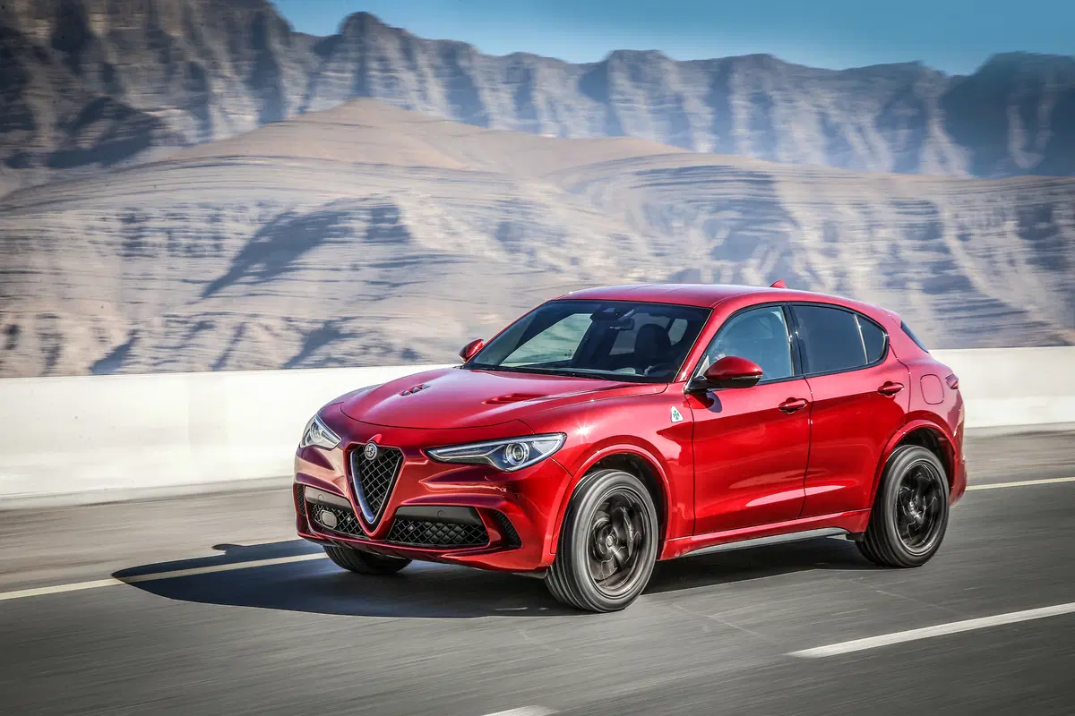Alfa Romeo Stelvio Quadrifoglio, un diavolo [Video] (3)