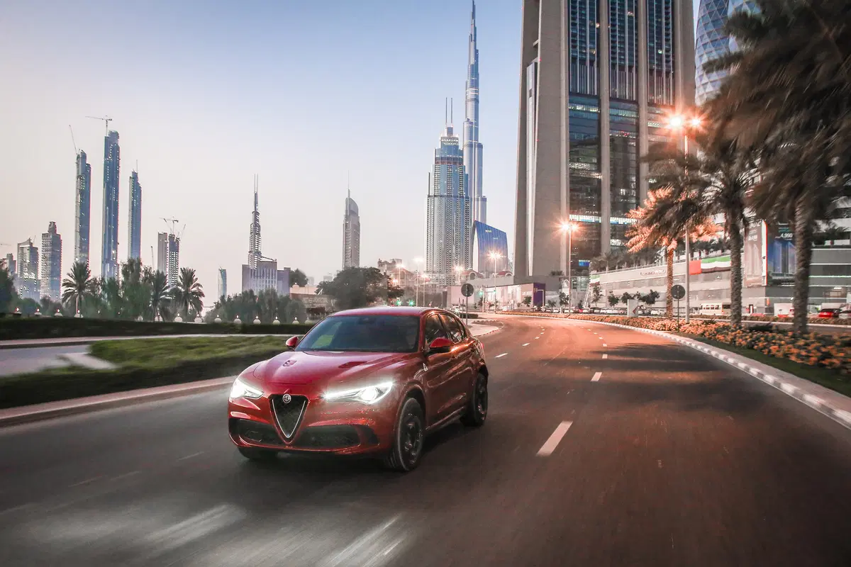 Alfa Romeo Stelvio Quadrifoglio, un diavolo [Video] (13)