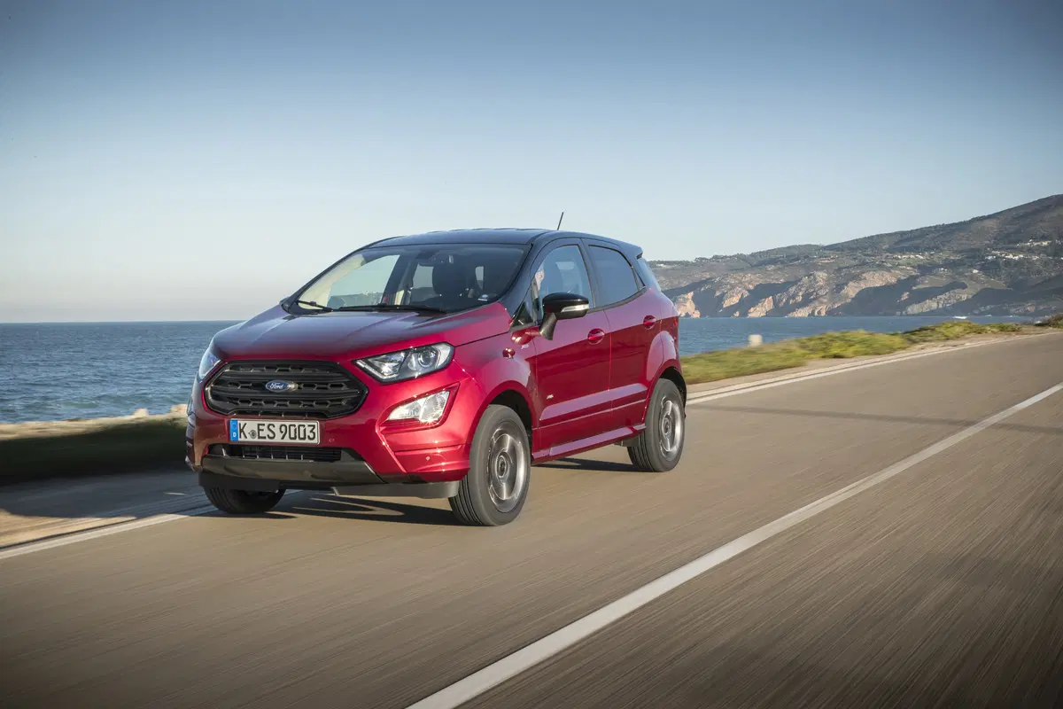 Ford EcoSport, fa il verso alla Edge ma rimane fedele alla sua mission (3)