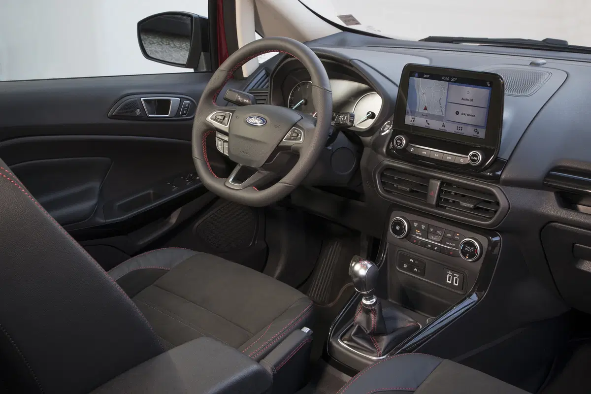 Ford EcoSport, fa il verso alla Edge ma rimane fedele alla sua mission (20)