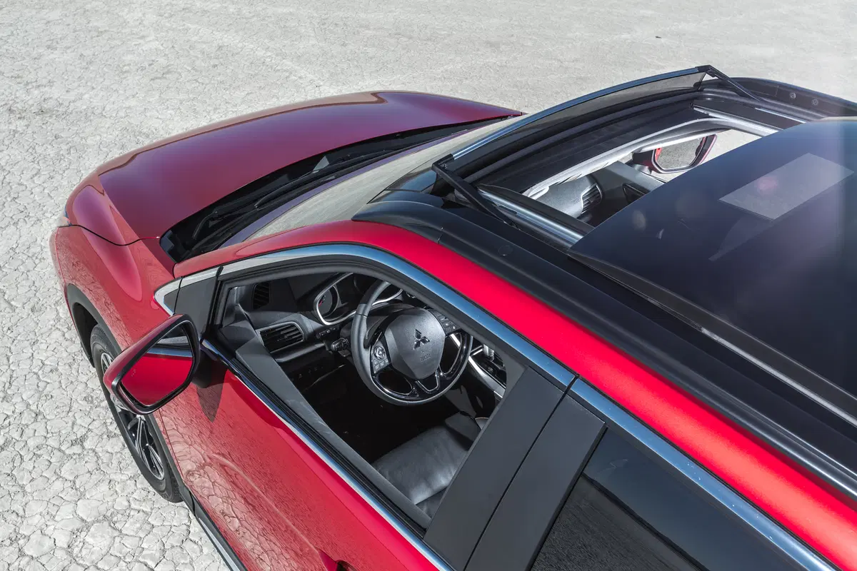 Mitsubishi Eclipse (9)