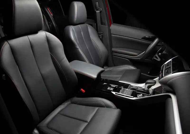 Mitsubishi Eclipse (14)