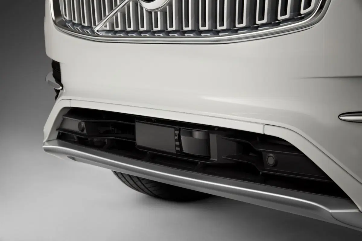 Volvo, la guida autonoma è un affare... di famiglia (8)