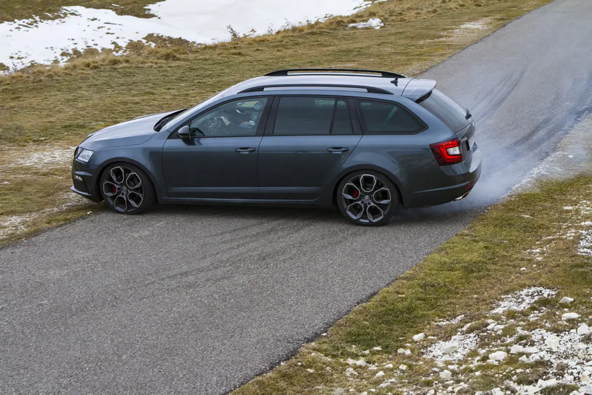 Skoda Octavia Wagon RS: a lezione da Scandola [Video] (9)