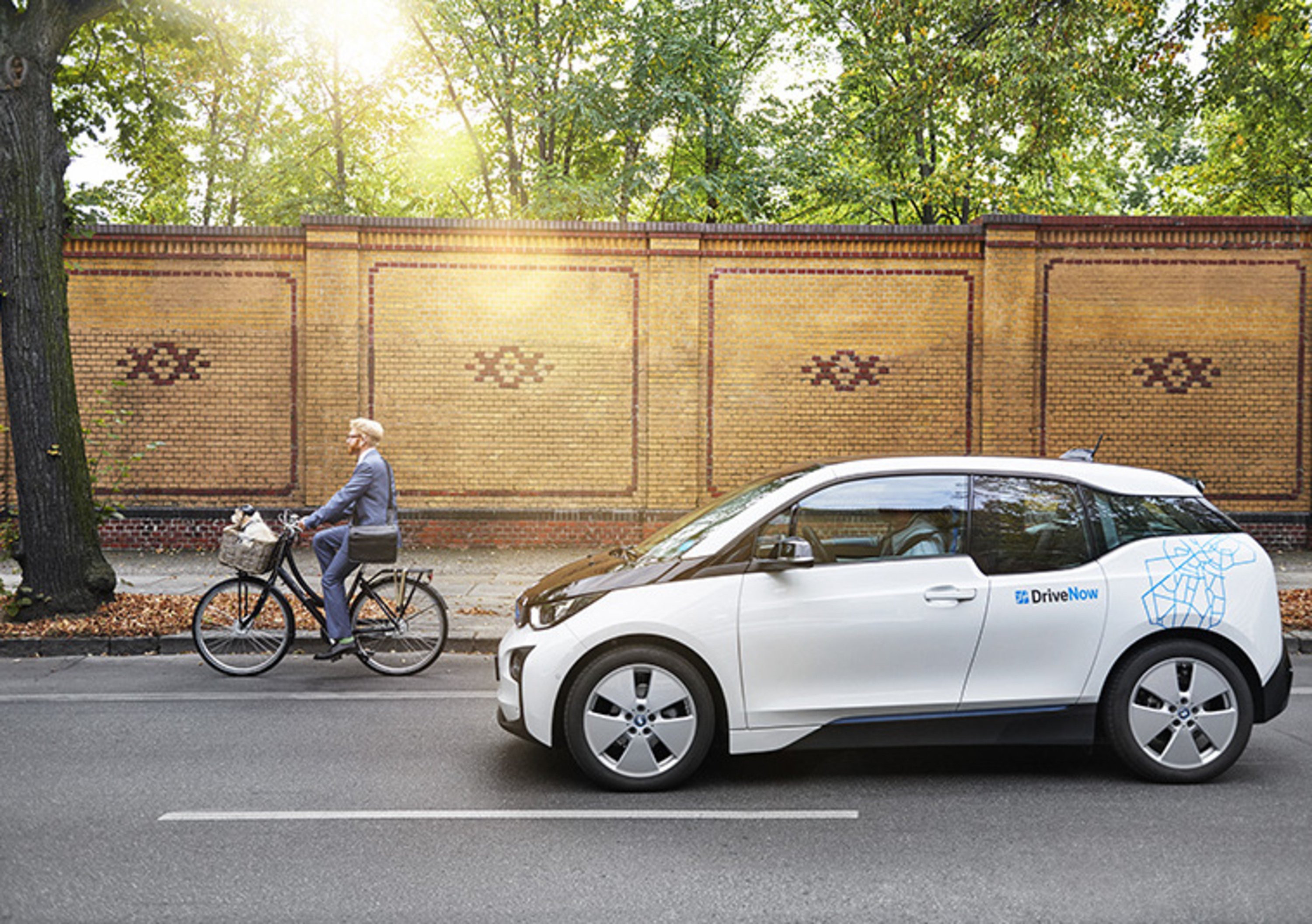Car sharing, con DriveNow risparmiate 540 tonnellate di CO2 a Milano nel 2017