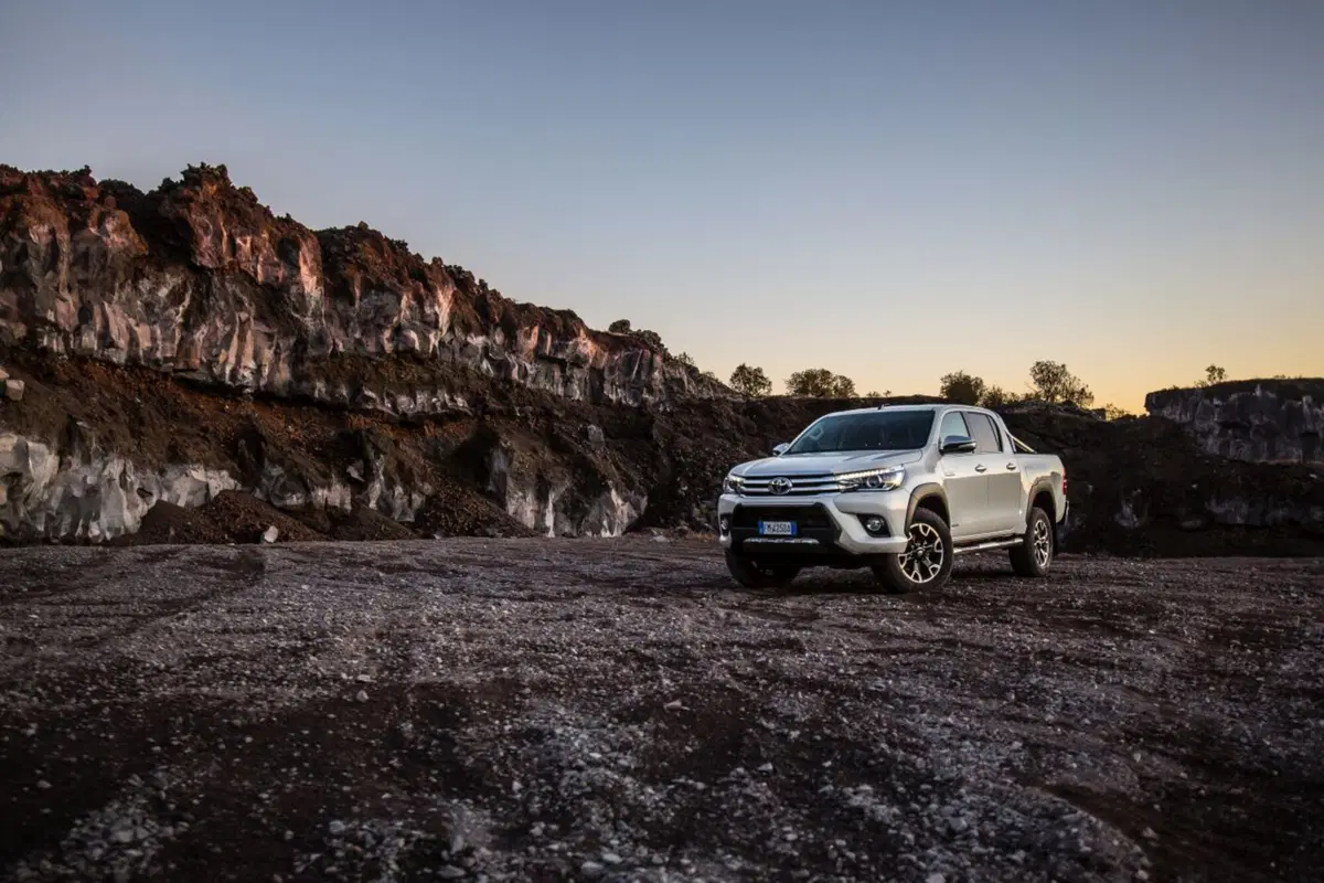 Toyota Hilux Invincible50, mezzo secolo in fuoristrada (3)