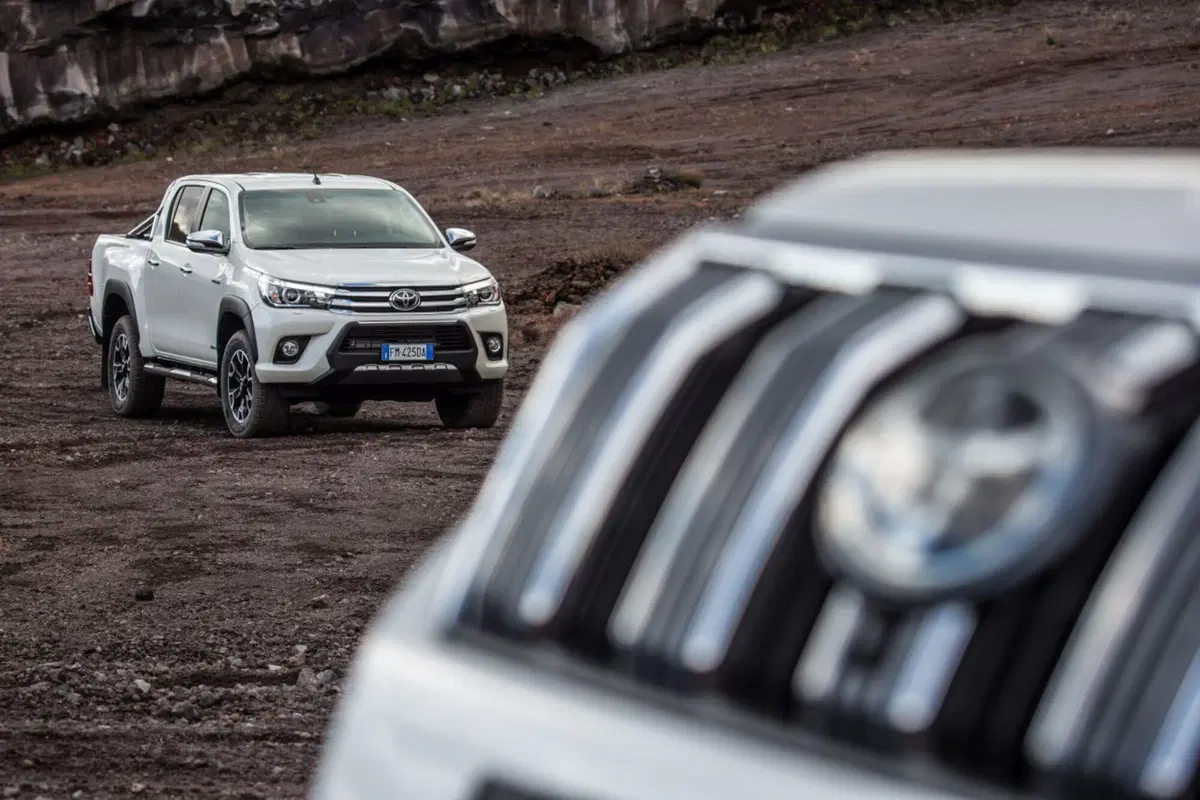 Toyota Hilux Invincible50, mezzo secolo in fuoristrada (6)