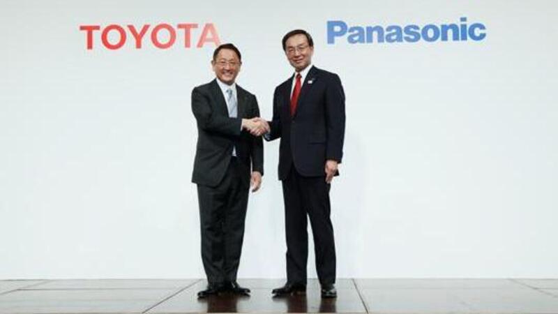 Accordo Toyota Panasonic per le batterie degli EV