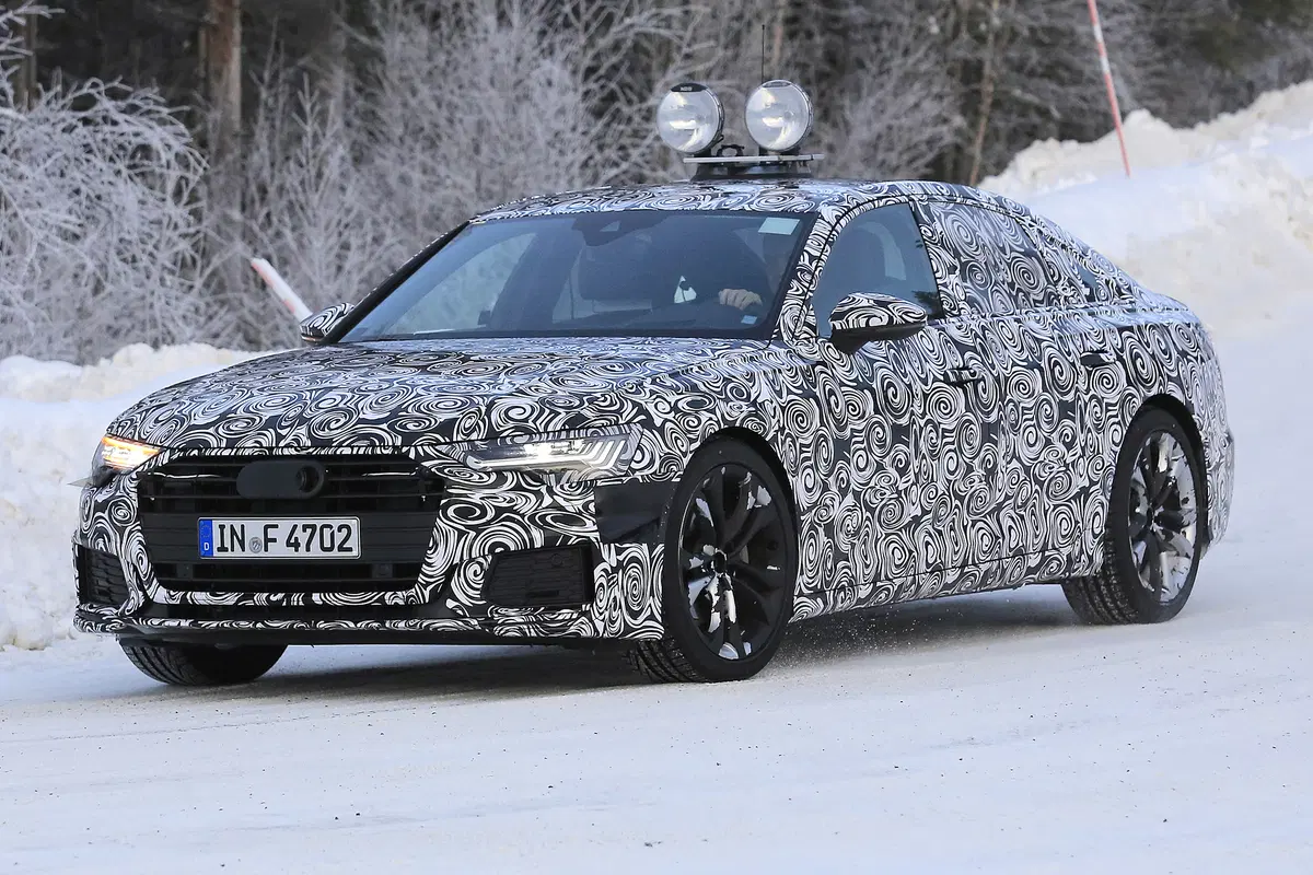 Audi A6. Eccola per i test della prossima generazione  (3)