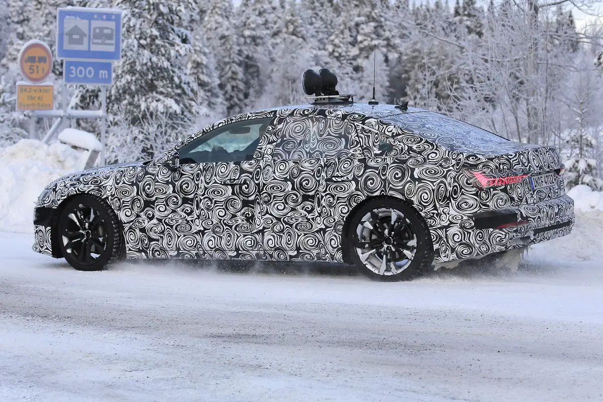 Audi A6. Eccola per i test della prossima generazione  (5)