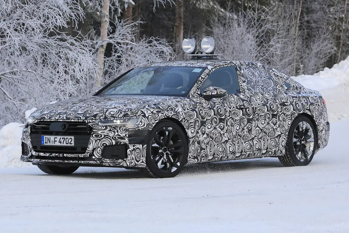 Audi A6. Eccola per i test della prossima generazione  (6)