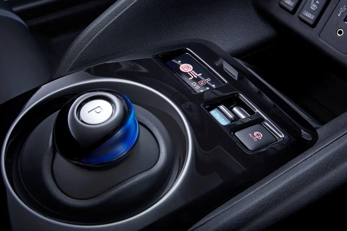 Nuova Nissan Leaf, la rivoluzione elettrica già in strada  (12)
