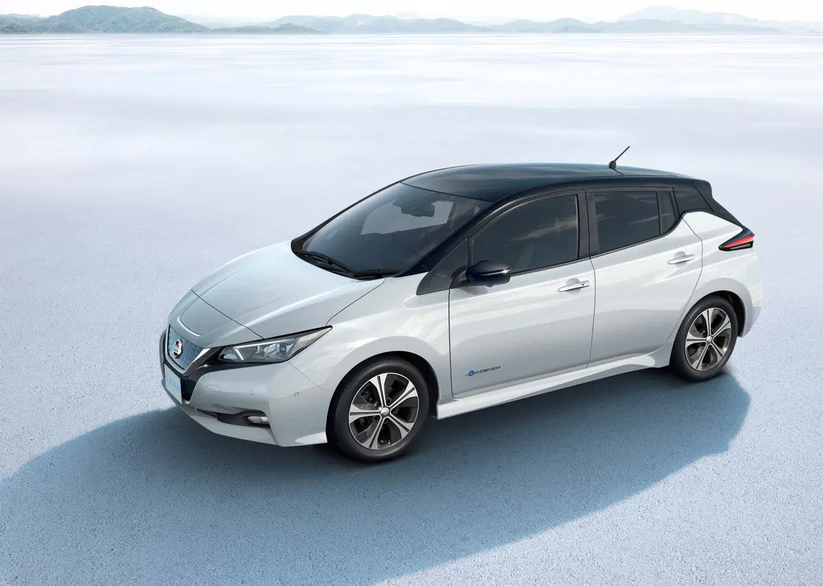 Nuova Nissan Leaf, la rivoluzione elettrica già in strada  (14)