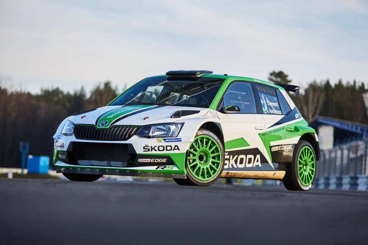 WRC Skoda Fabia R5: limited edition (7)