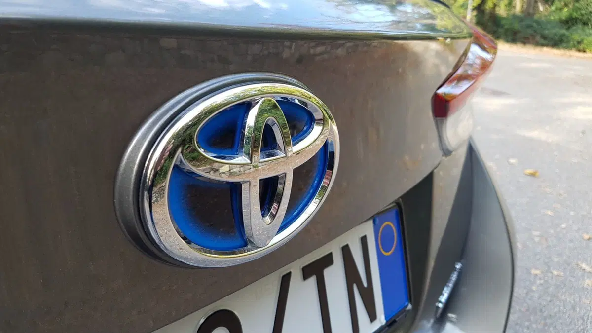 Toyota Auris Touring Sports | Versatile... ibrida... comoda! (7)