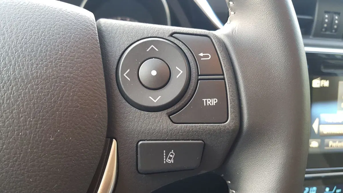 Toyota Auris Touring Sports | Versatile... ibrida... comoda! (12)