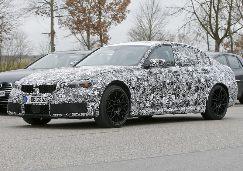 Nuova BMW M3 2019: i muletti in strada