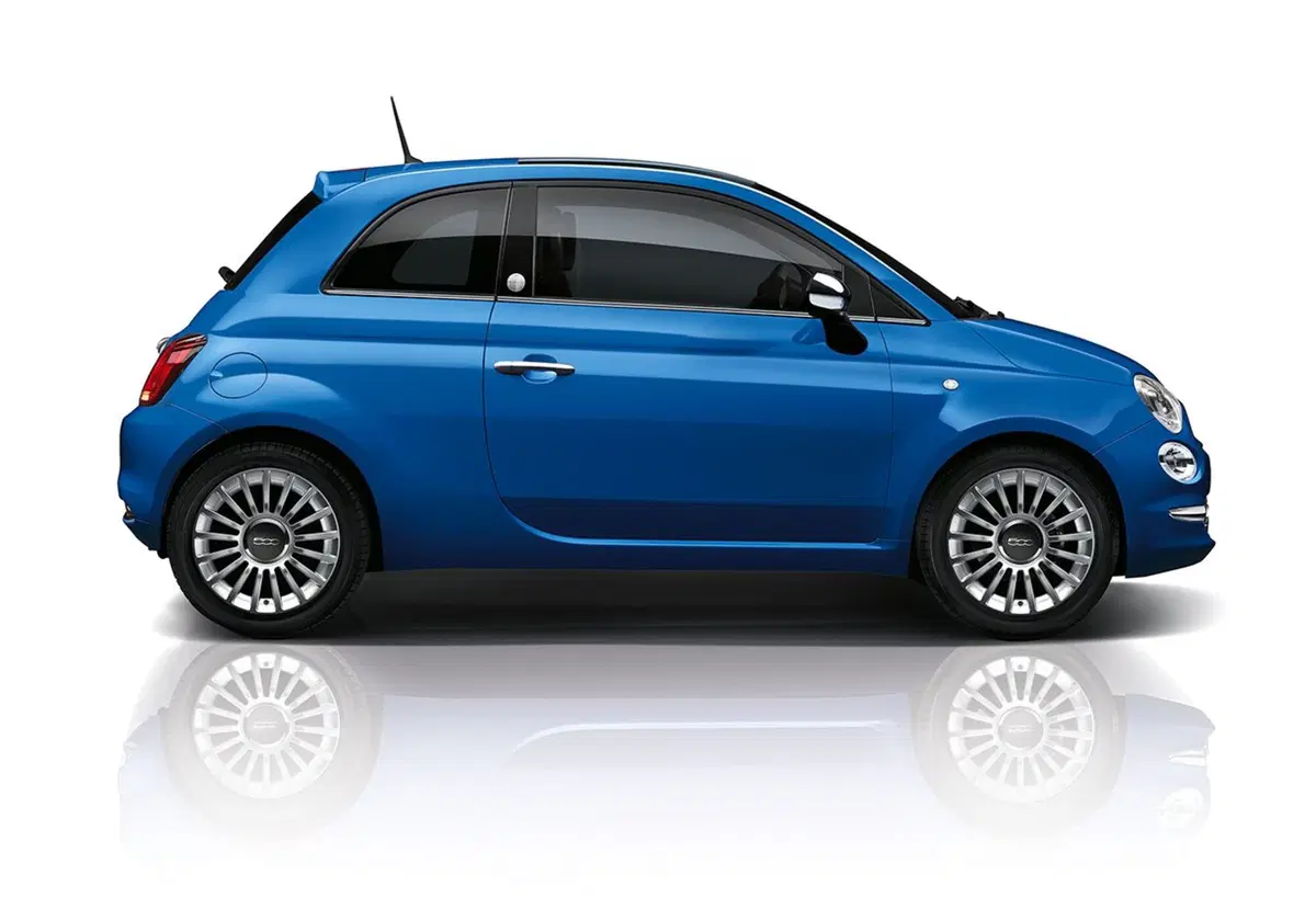 Fiat 500, debutta la famiglia Mirror (3)
