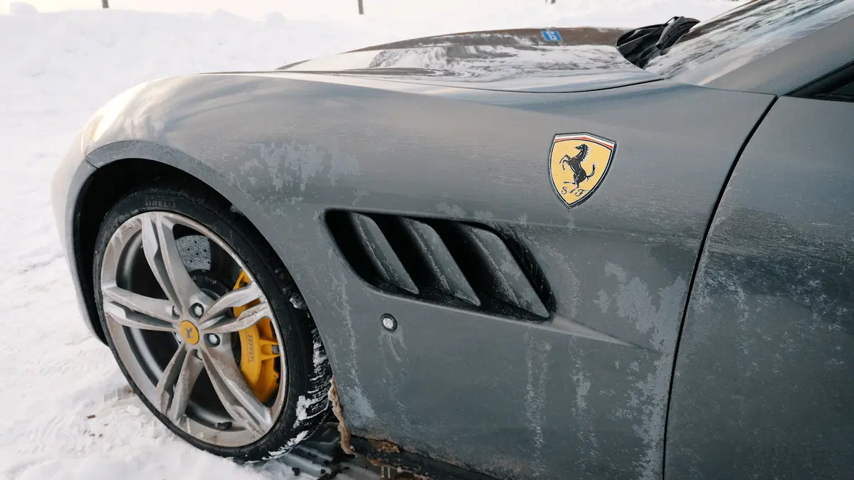 Ferrari GTC4Lusso, anche Enzo la adorerebbe [Video] (2)