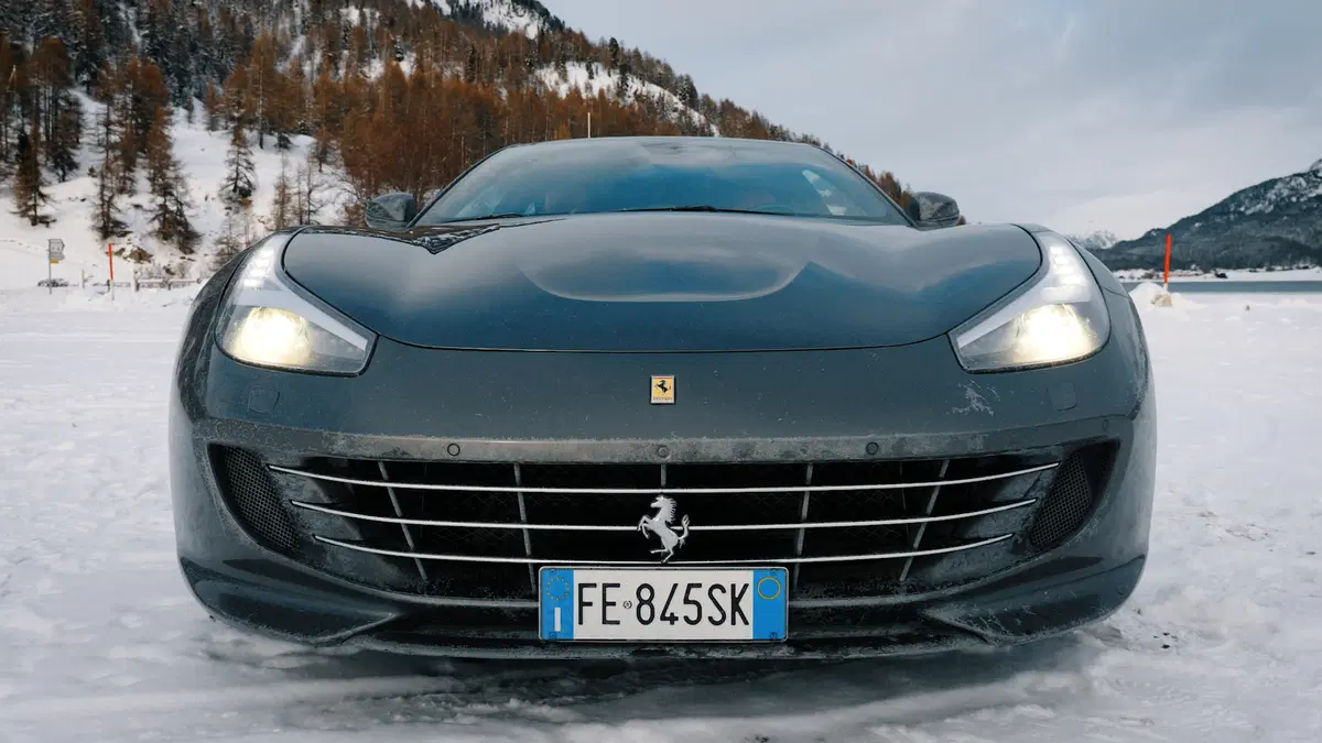 Ferrari GTC4Lusso, anche Enzo la adorerebbe [Video] (7)