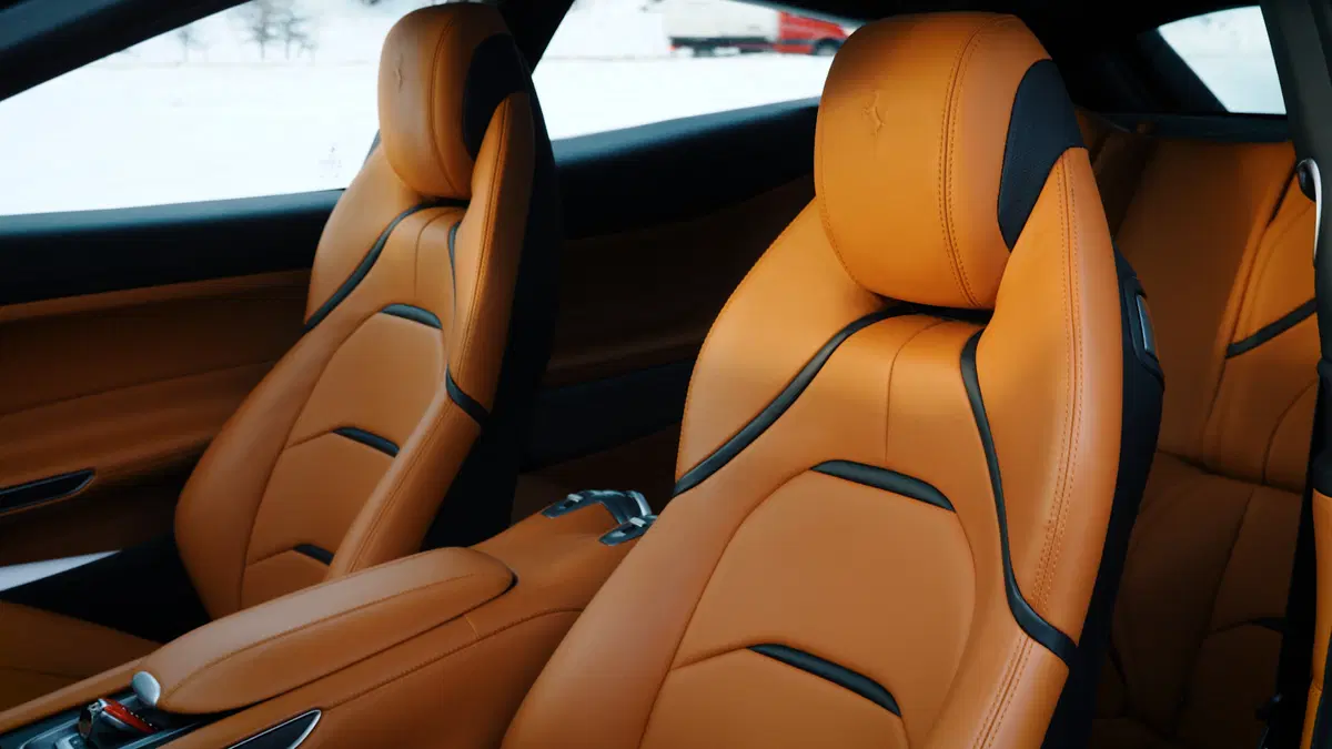 Ferrari GTC4Lusso, anche Enzo la adorerebbe [Video] (19)