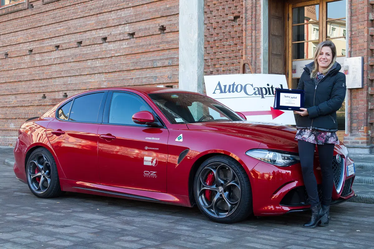L'Alfa Giulia Quadrifoglio di Romeo Ferraris vince il premio Stradivari di Autocapital (7)