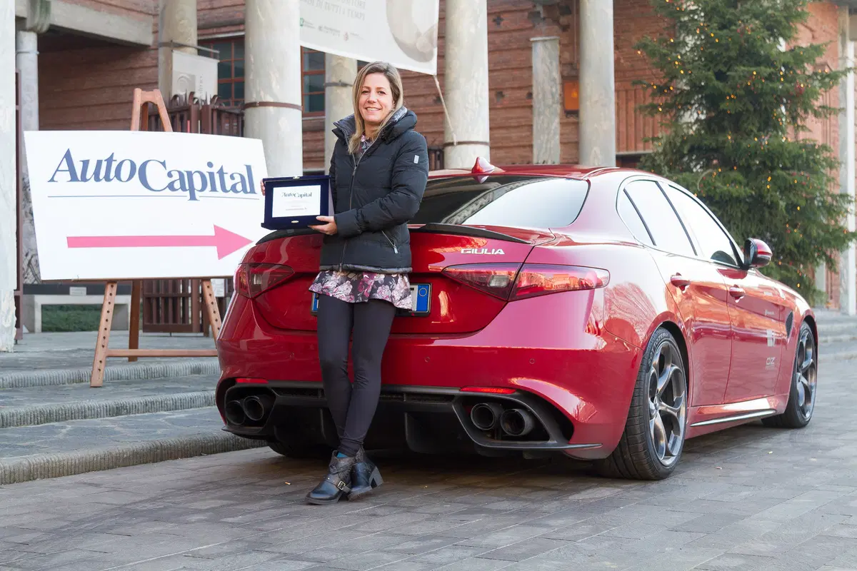 L'Alfa Giulia Quadrifoglio di Romeo Ferraris vince il premio Stradivari di Autocapital (8)