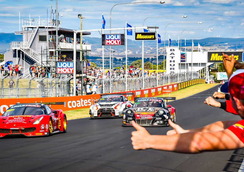 12 Ore di Bathurst: il Cavallino vince in Australia