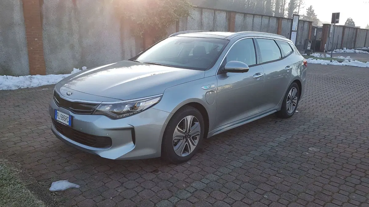 Kia Optima SW | Ibrida, plug-in, e quanti km in elettrico! (2)