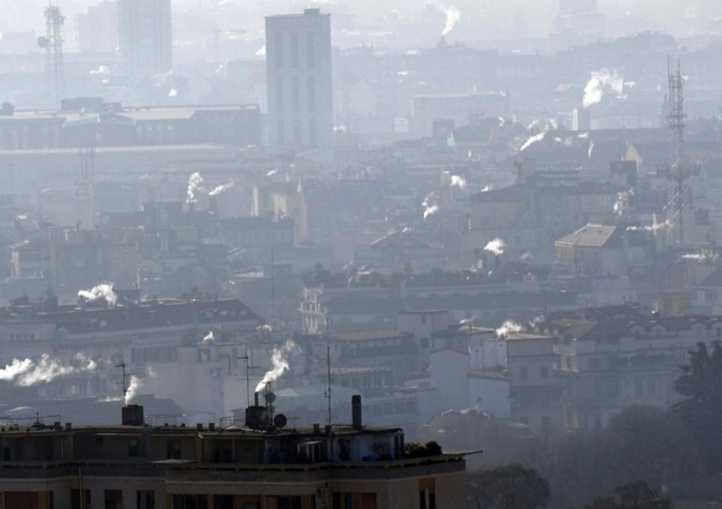 Milano, blocco auto Diesel fino ad Euro 4 per inquinamento