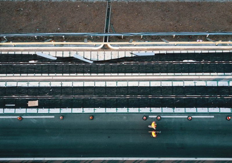 Cina, l&#039;autostrada con i pannelli fotovoltaici