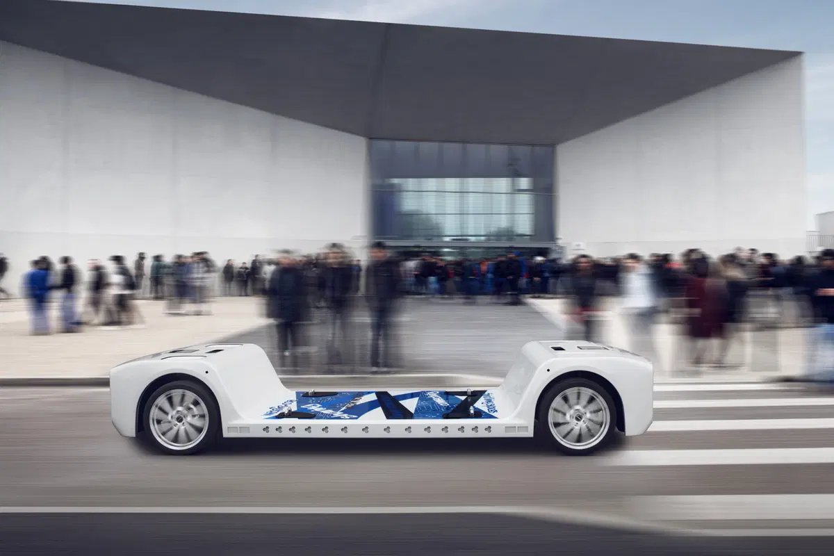 ZF, al CES di Las Vegas una piattaforma elettrica intelligente