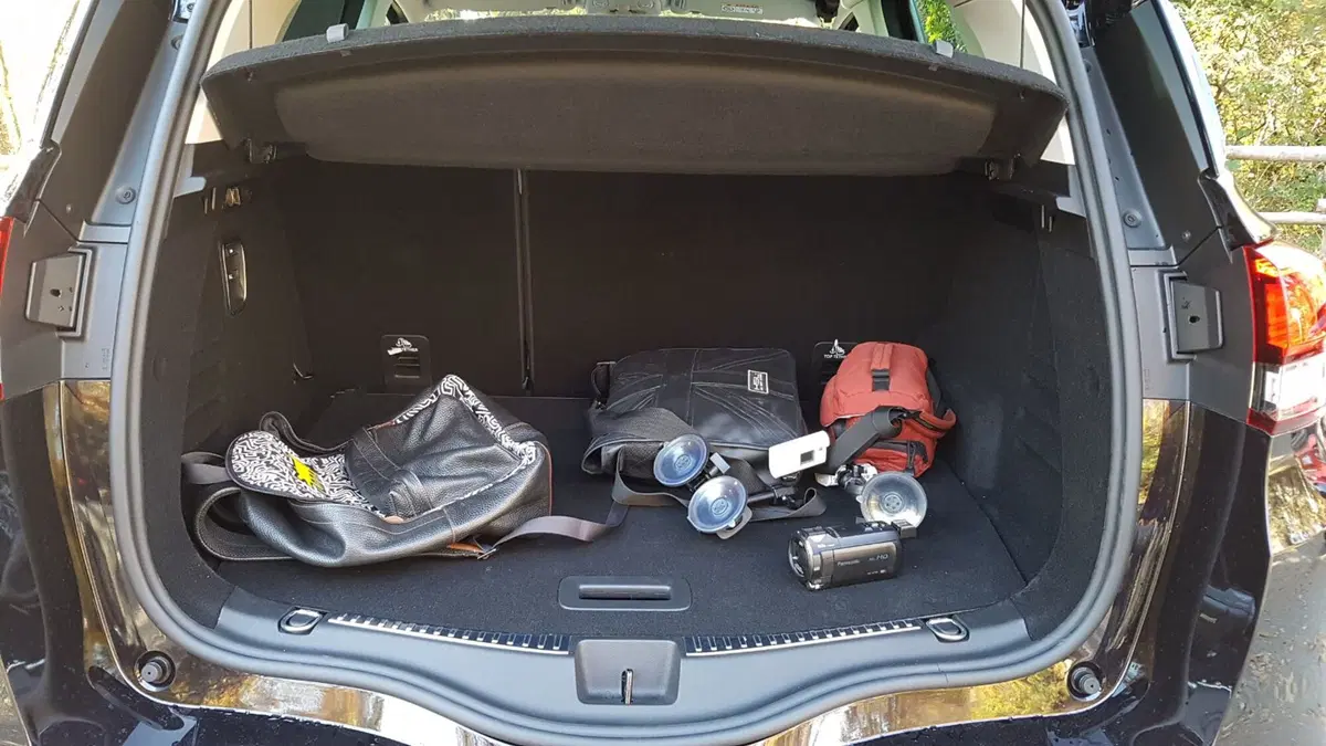 Renault Scenic | Un'autentica sorpresa! In positivo! (14)