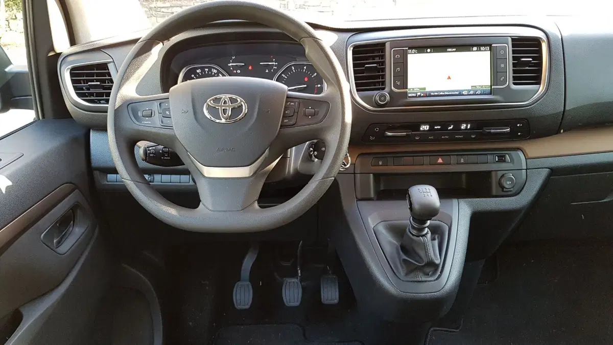 Toyota Proace Verso | Può un furgone sostituire l'auto di tutti i giorni? (12)