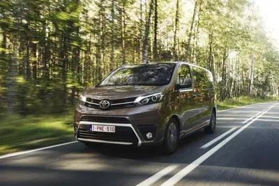 Toyota Proace Verso | Pu&ograve; un furgone sostituire l'auto di tutti i giorni? [Video]