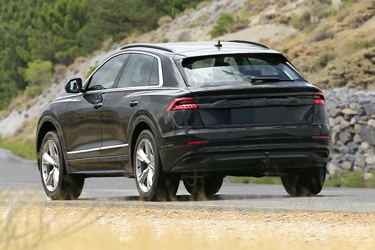 Audi Q8, eccola senza veli