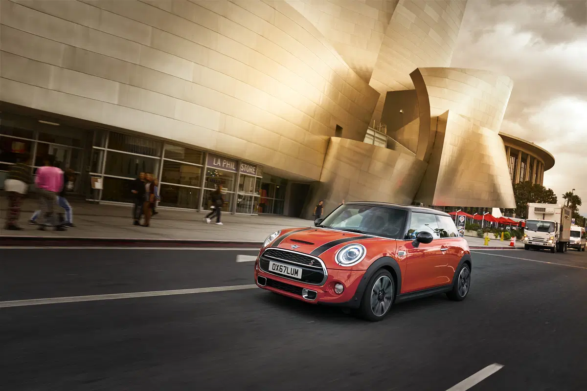 Mini restyling 3, 5 porte e cabrio, debutto a Detroit (6)