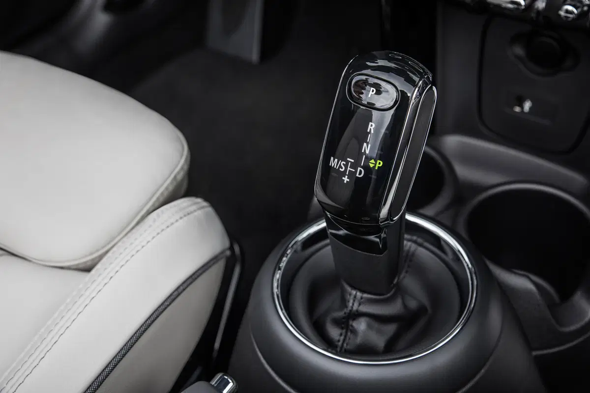Mini restyling 3, 5 porte e cabrio, debutto a Detroit (11)