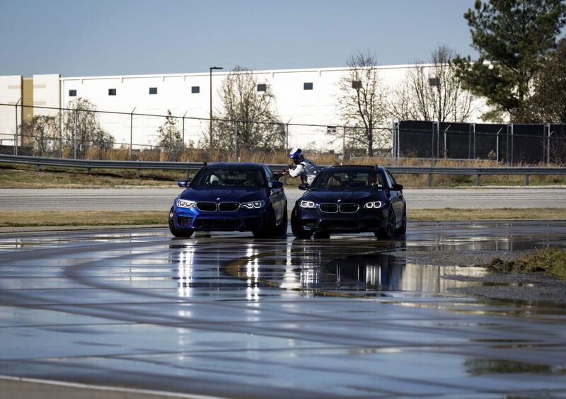 BMW M5, il drifting &egrave; record da Guinness [Video]