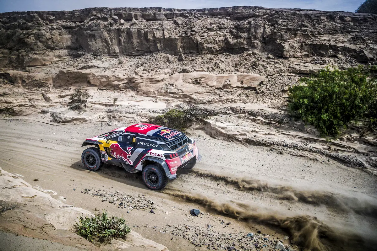 DKR ’18 Peugeot. Vittoria di Peterhansel, ritiro di Loeb (7)