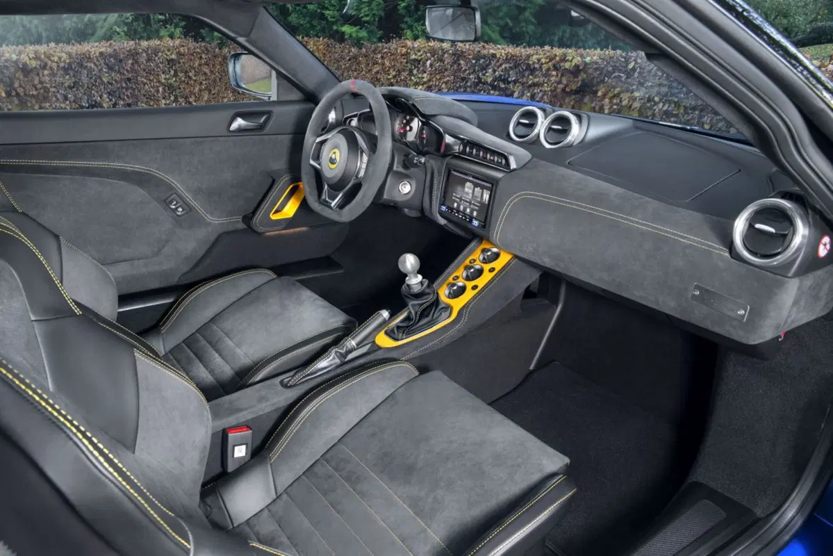 Lotus Evora GT410 Sport, l'evoluzione (10)